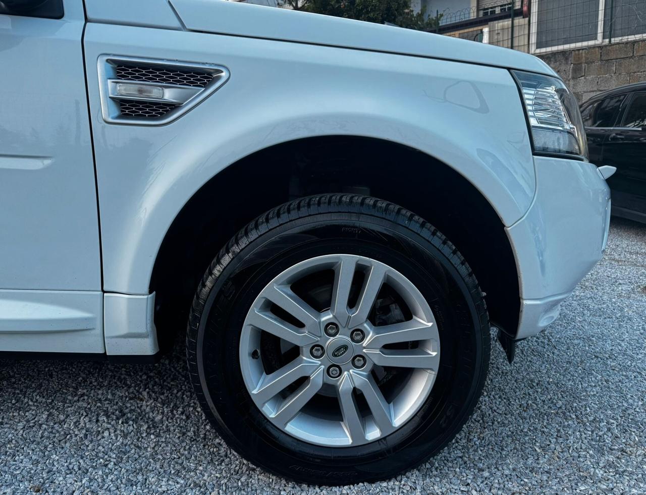 Land Rover Freelander 2.2 eD4 2WD S.W. SE