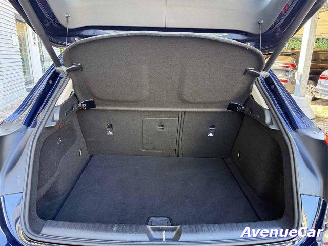 MERCEDES-BENZ GLA 180 d SPORT TELECAMERA NAVIGATORE SEDILI SPORTIVI