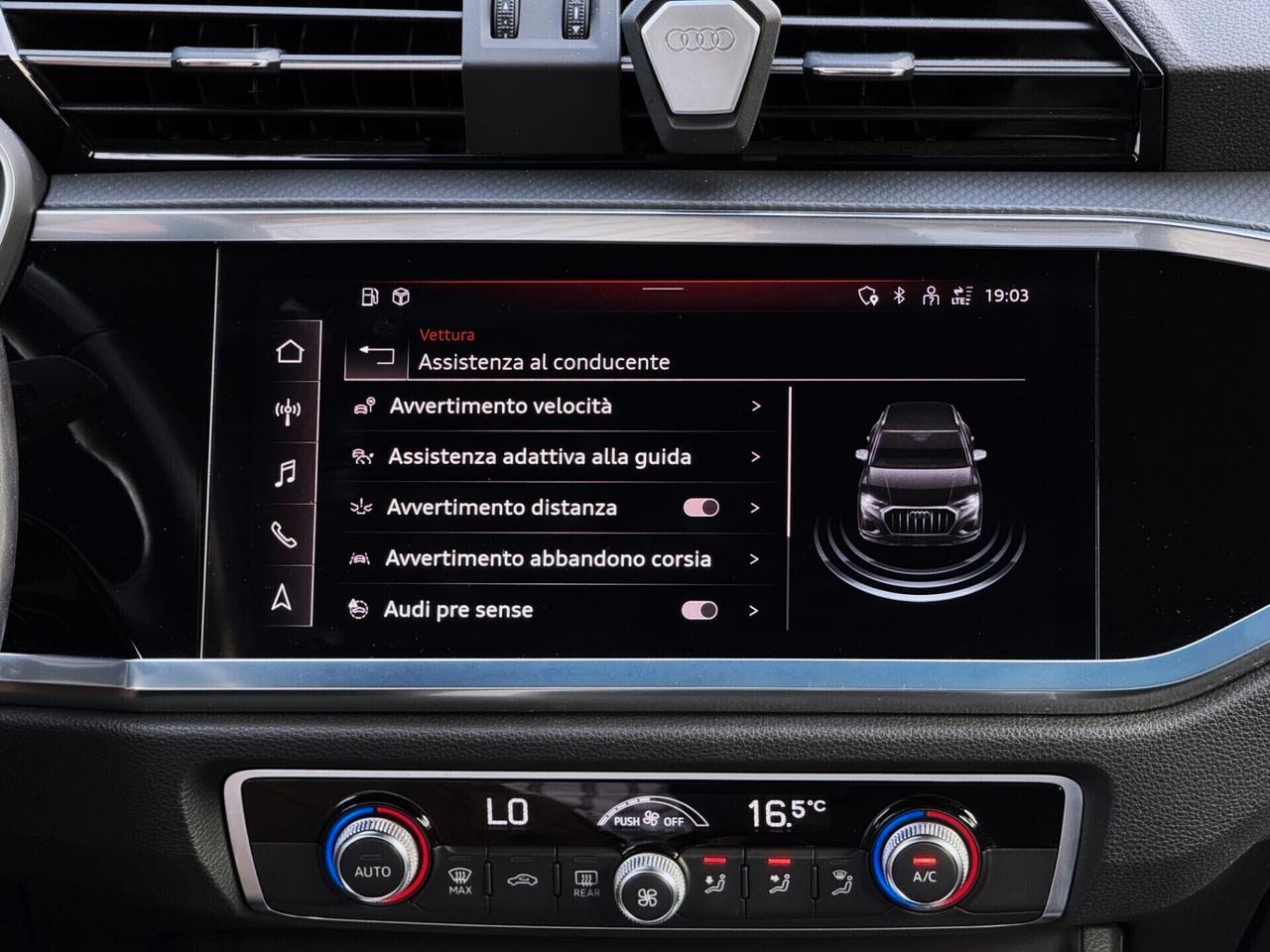 Audi Q3 40 TDI S line S tronic 200CV Quattro CAM