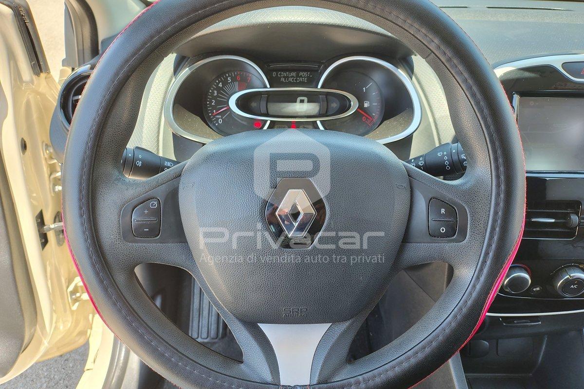 RENAULT Clio 1.2 75CV 5 porte Zen
