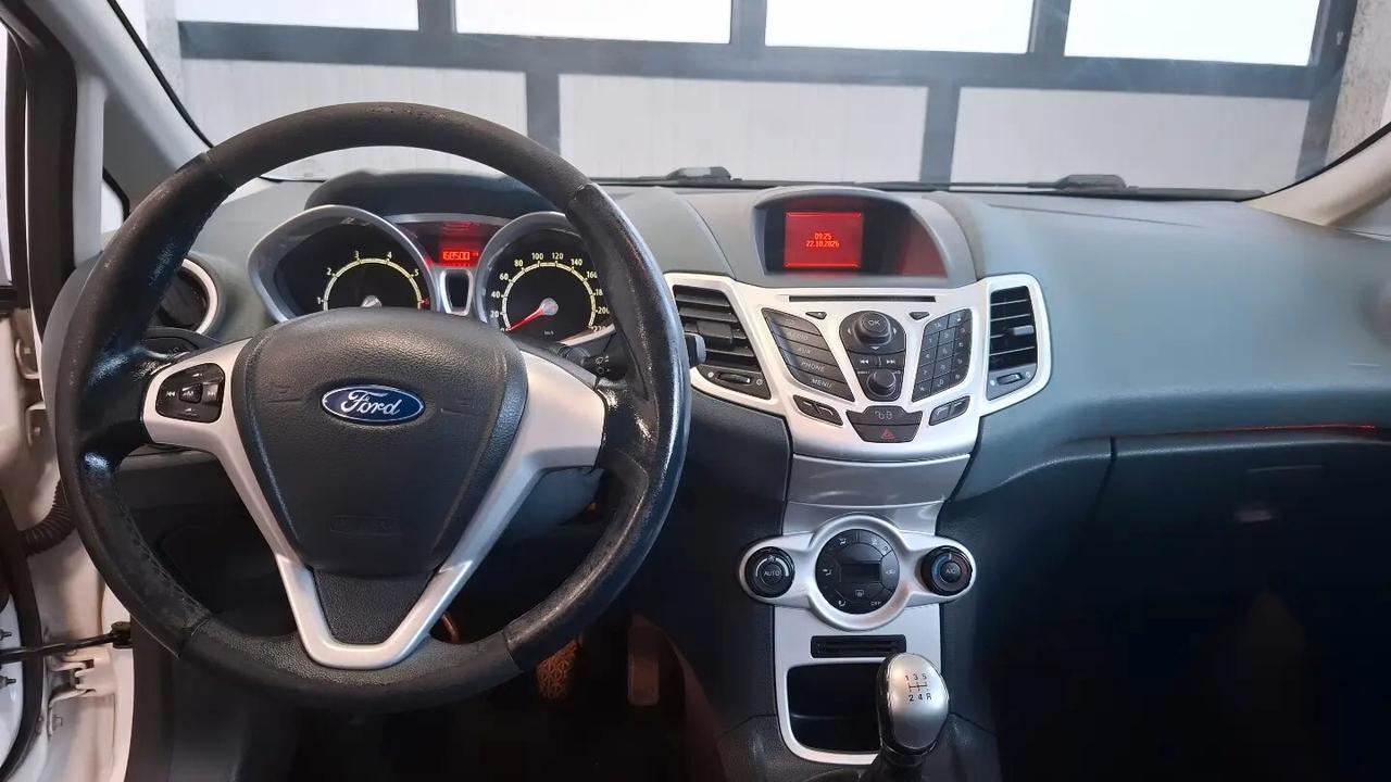 Ford Fiesta 1.2 82CV 3 porte Titanium