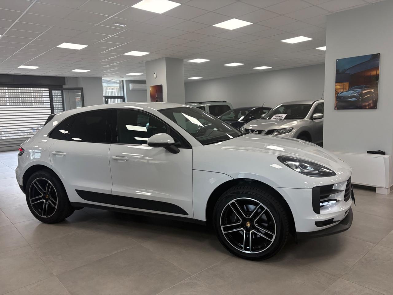 Porsche Macan 2.0 Benzina 245cv 2020 km 137000