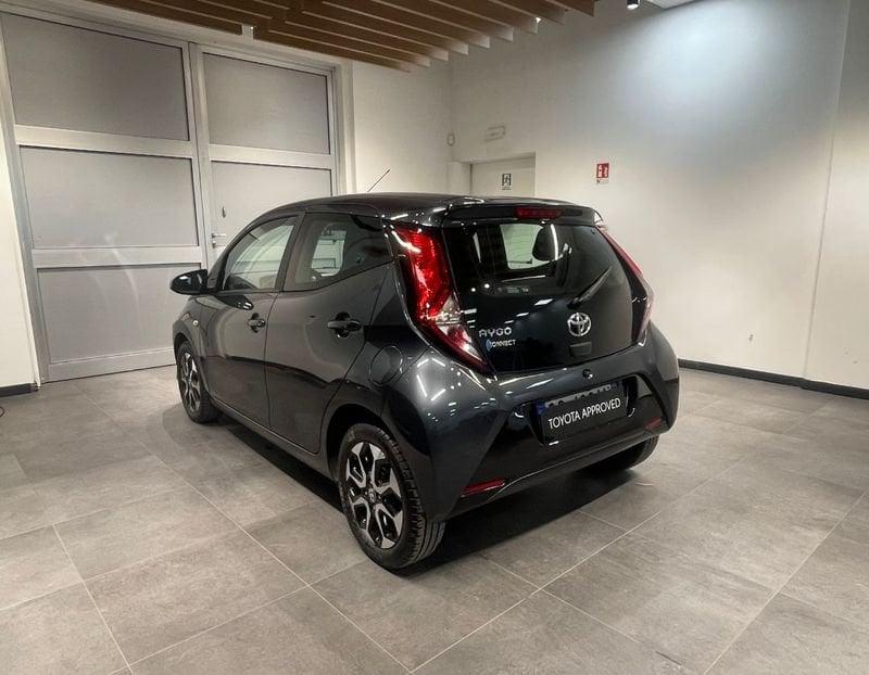 Toyota Aygo Connect 1.0 VVT-i 72 CV 5 porte x-fun