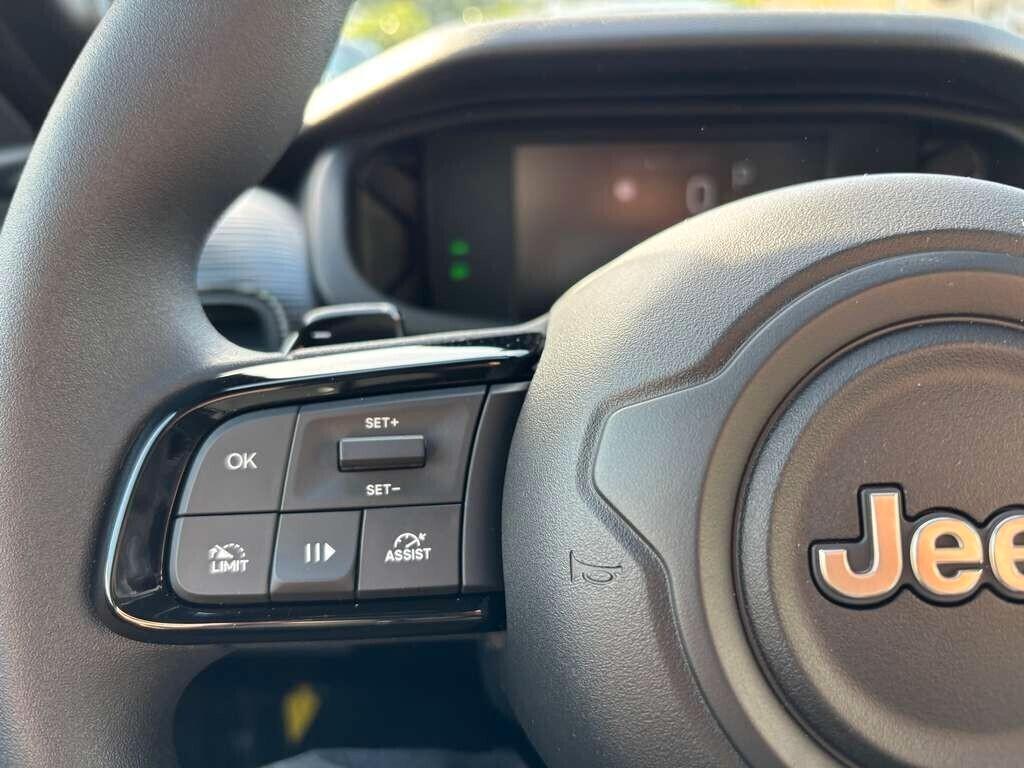 Jeep Avenger 1.2 Turbo MHEV Longitude Automatica IVA ESPOSTA KM 0 Tua a soli 235 Euro al mese