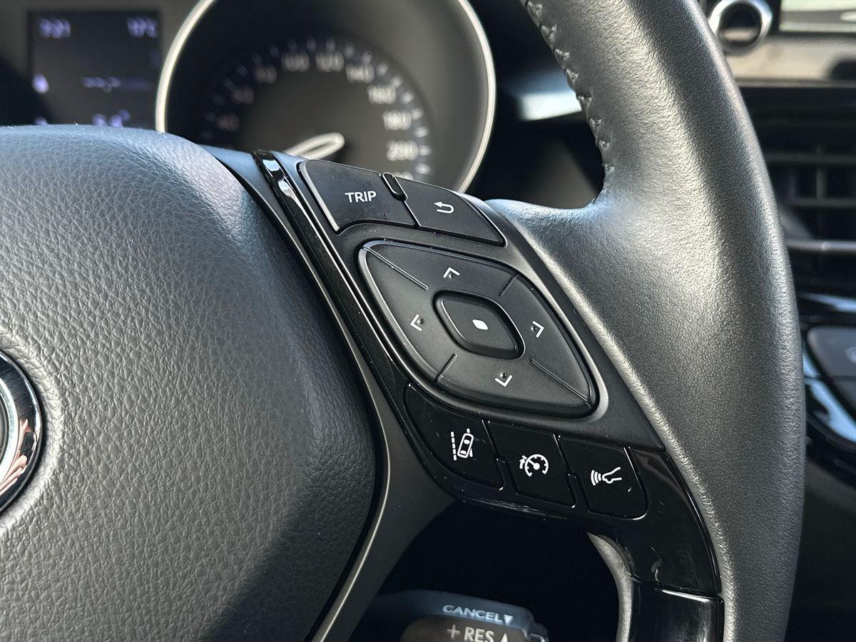 TOYOTA C-HR I - C-HR 1.8h Lounge 2wd e-cvt