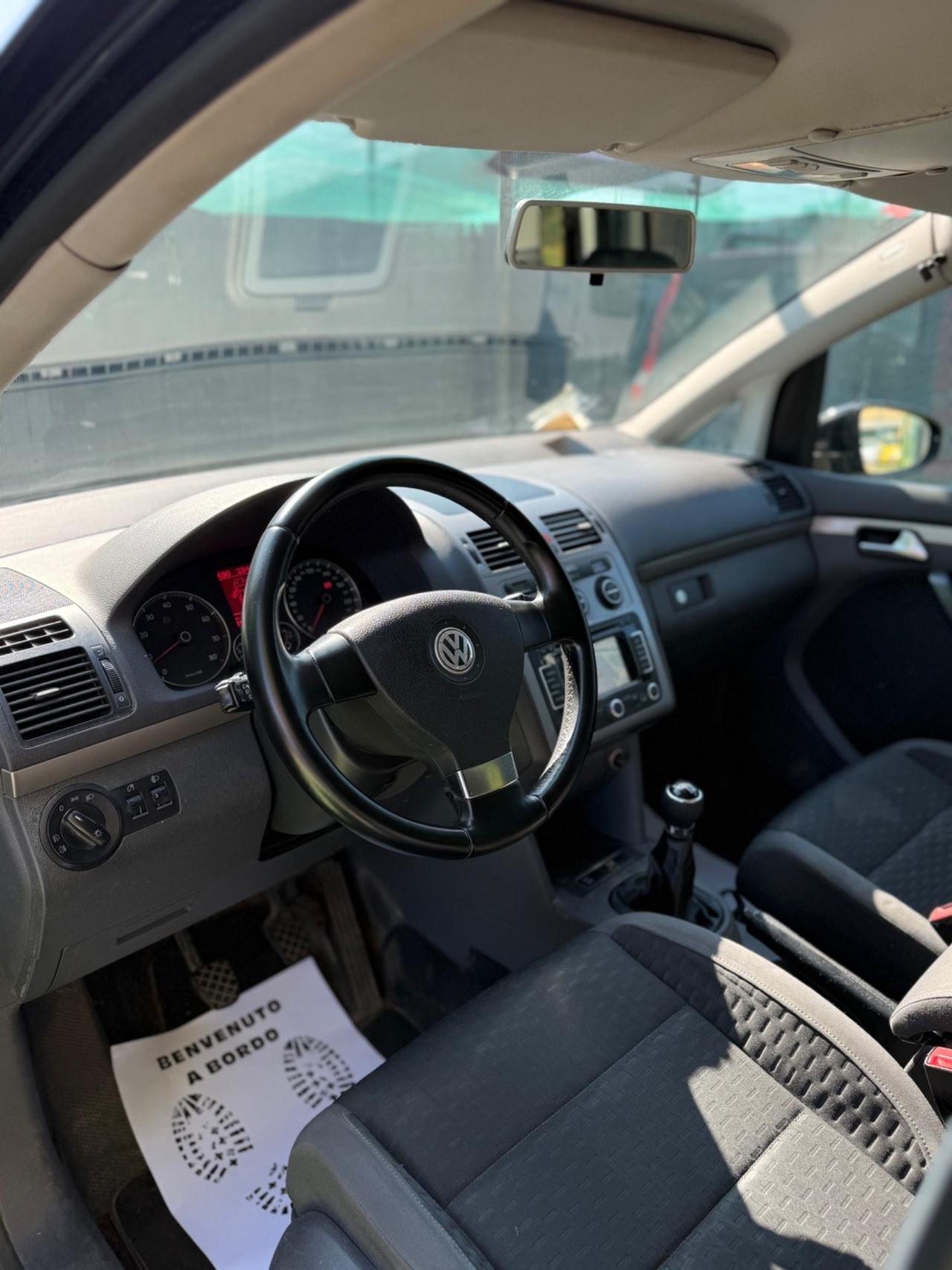 Volkswagen TOURAN 1.4 METANO 7 POSTI HIGHLINE