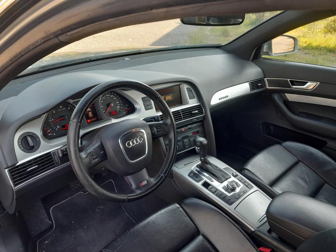 Audi A6 Avant 3.0 V6 TDI . quattro