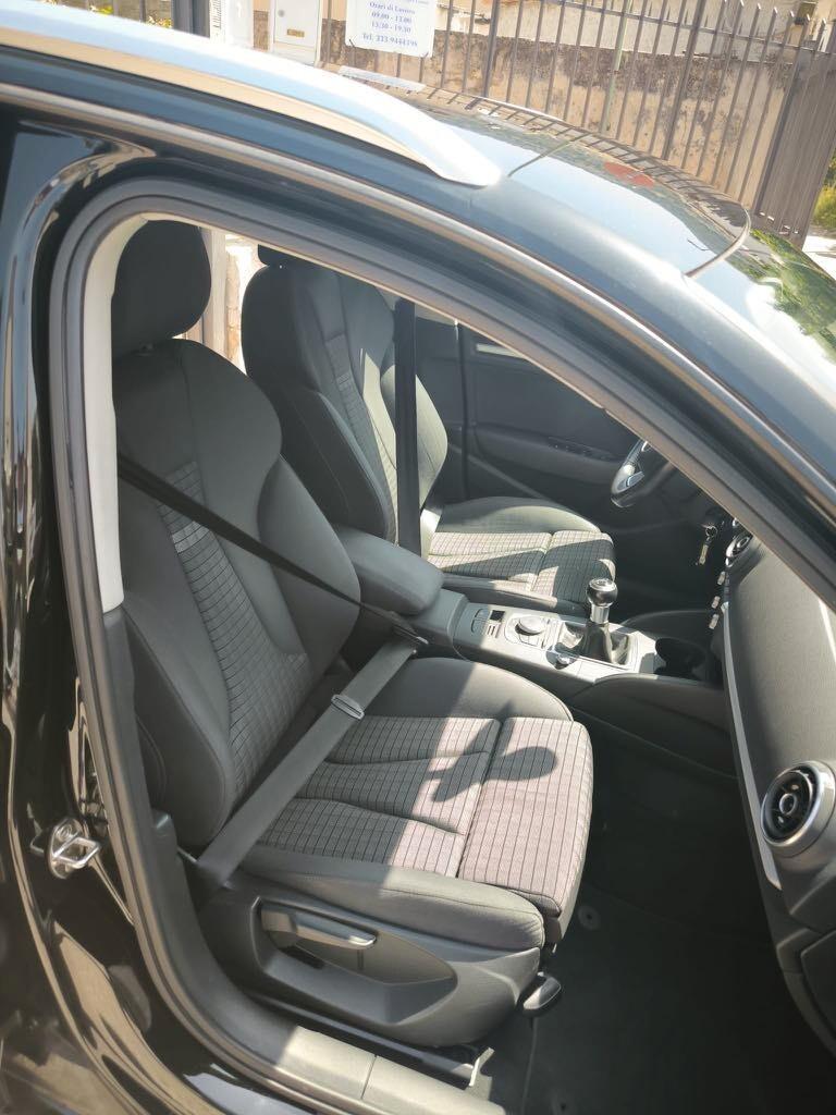 AUDI A3 2.0 TDI 150CV AMBITION BI-XENON 2016 FULL