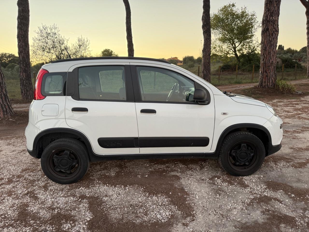 Fiat Panda 0.9 TwinAir Turbo S&S Trussardi