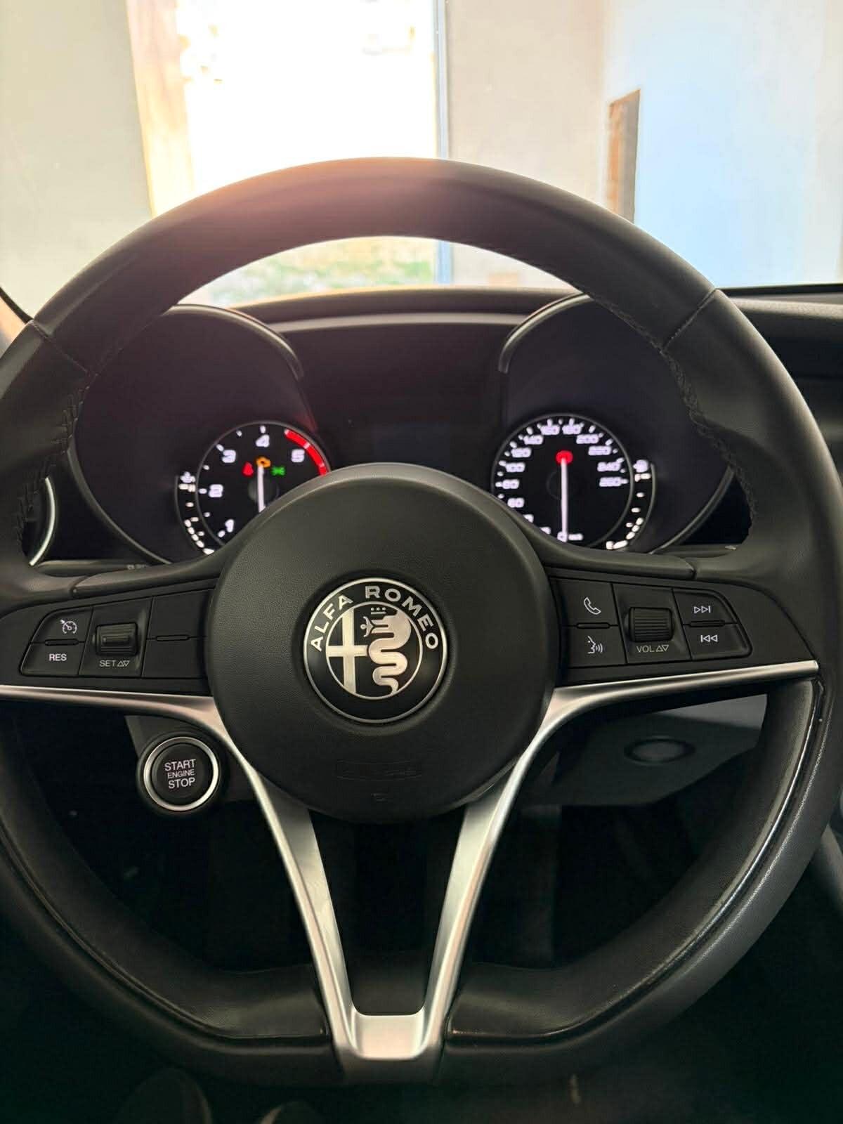 Alfa Romeo Giulia 2.2 Turbodiesel 160 CV Super