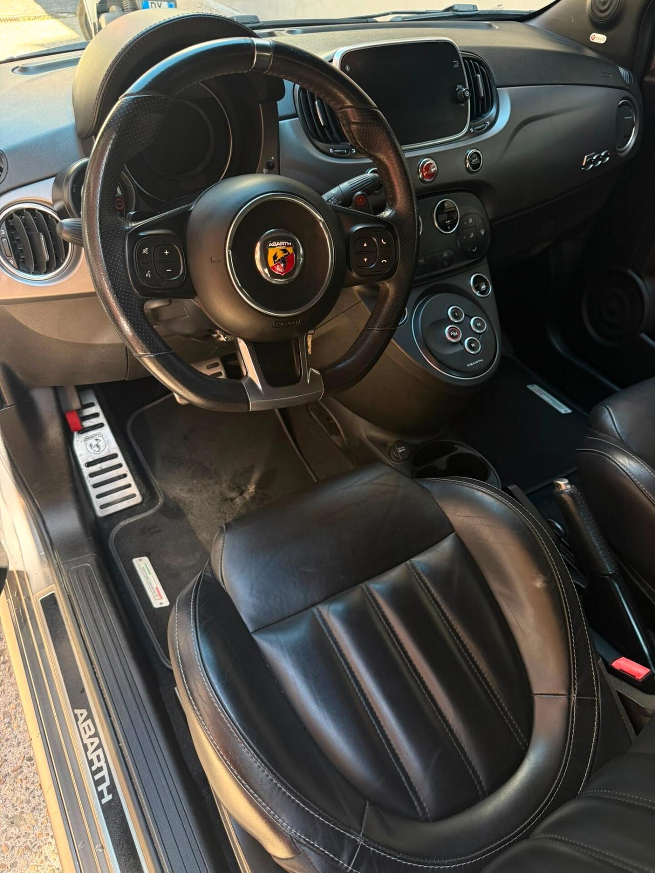 Abarth 595 C 1.4 Turbo T-Jet 165 CV Turismo 71° ANNIVERSARIO