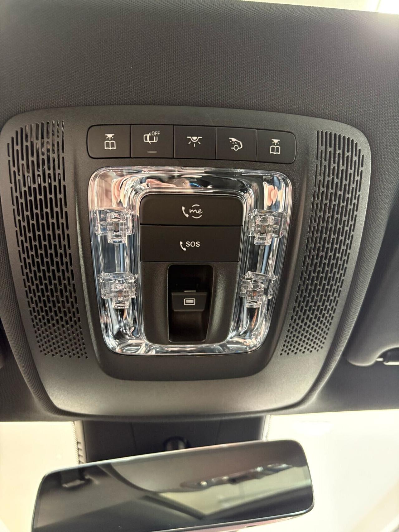 MERCEDES-BENZ CLA 180D SHOOTING BRAKE AUTO TETTO -