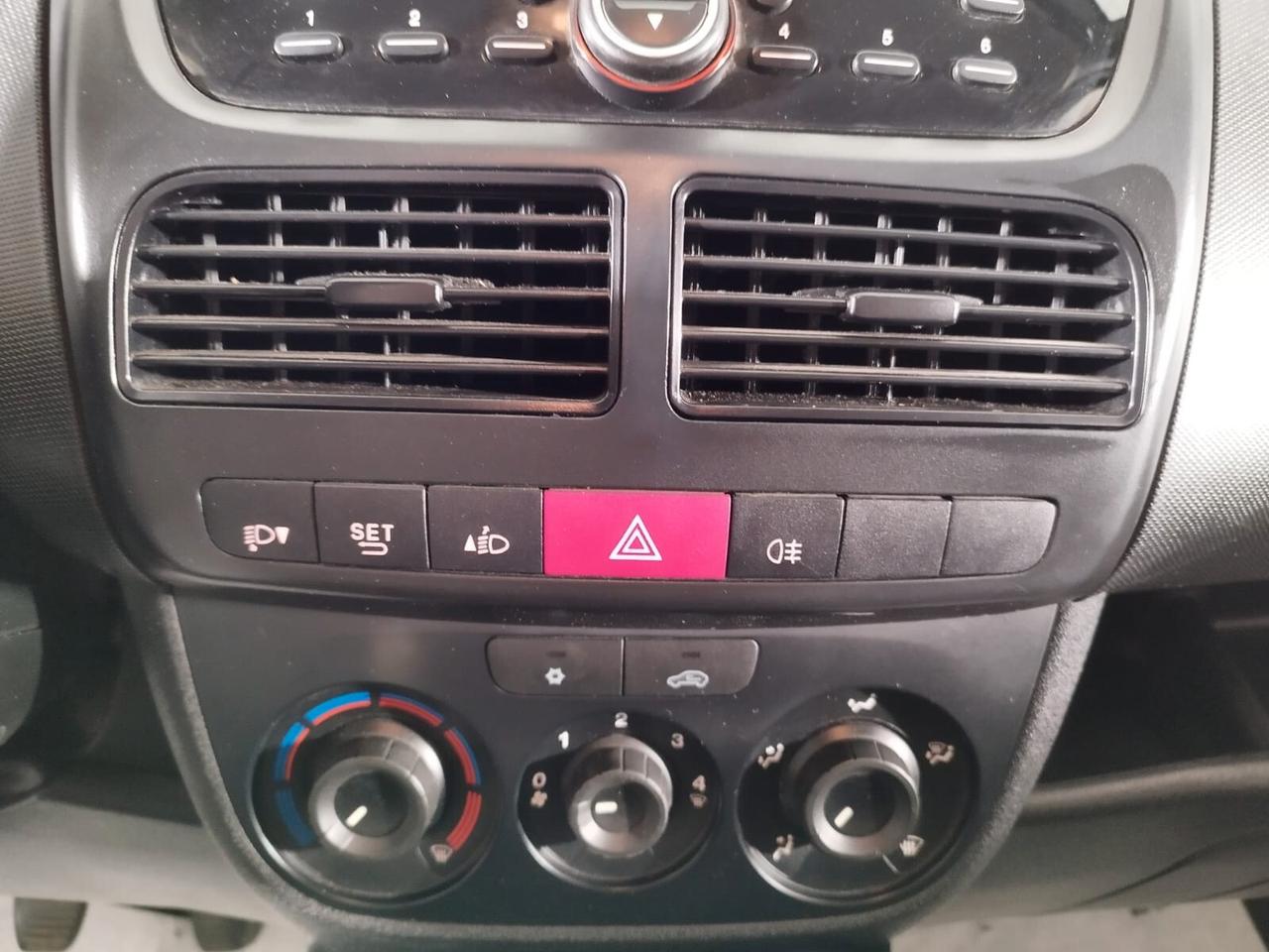 Opel Combo 1.6 CDTI 105CV Van E6 IVA ESPOSTA