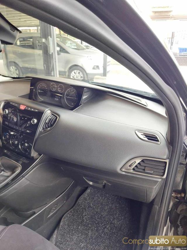 LANCIA Ypsilon 1.2 GPL ( Garanzia 12 Mesi)
