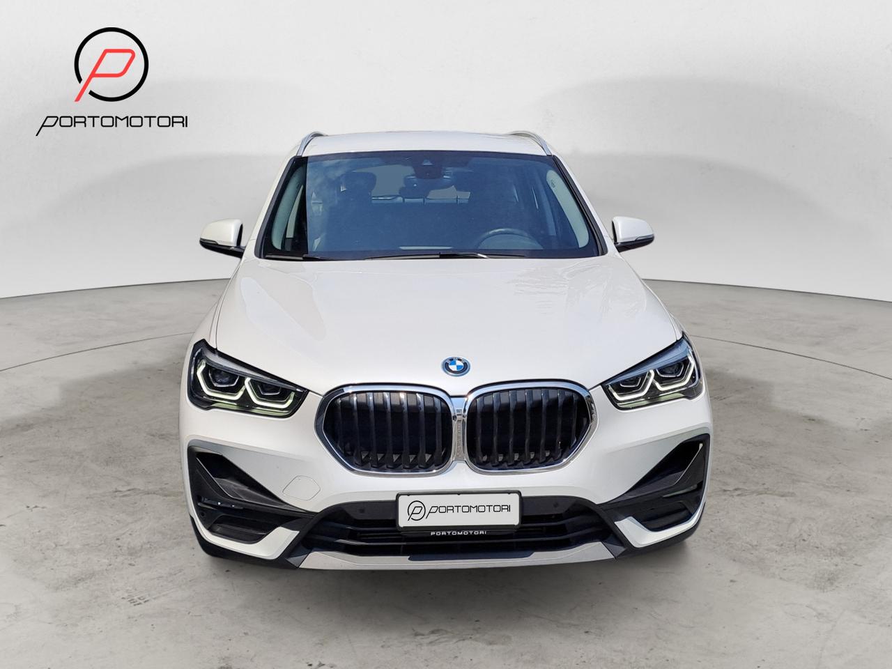 BMW X1 (F48) - X1 xDrive25e Business Advantage
