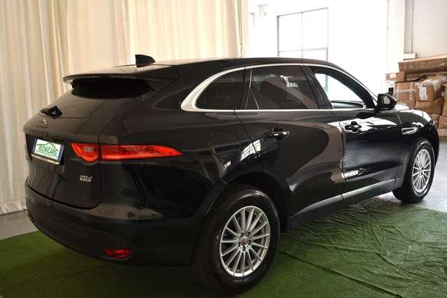 Jaguar F-Pace F-Pace 2.0d i4 Pure 180cv auto my20
