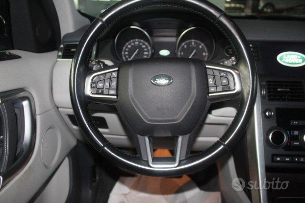 LAND ROVER Discovery Sport 2.0 TD4 180 CV HSE