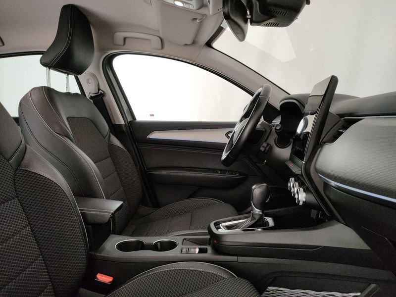 Renault Arkana 1.6 E-Tech full hybrid Intens 145cv