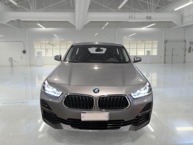 BMW X2 XDRIVE 25E BUSINESS X AUTOMATICO SUV