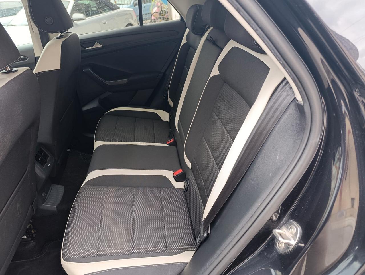 Volkswagen T-Roc 1.6 TDI SCR Style BlueMotion Technology