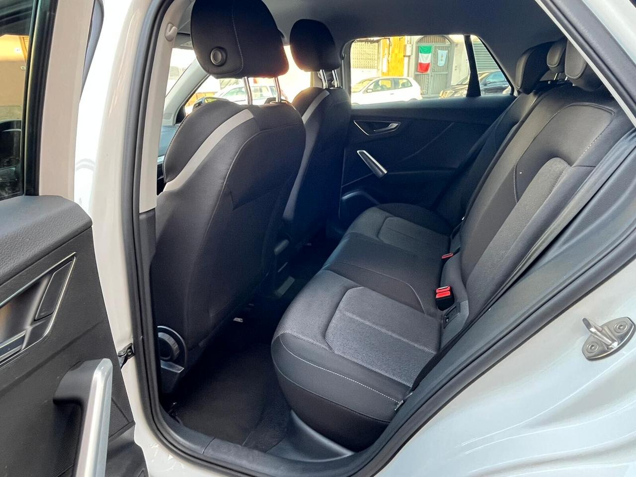Audi Q2 30 TDI Edition S-LINE ESTERNO