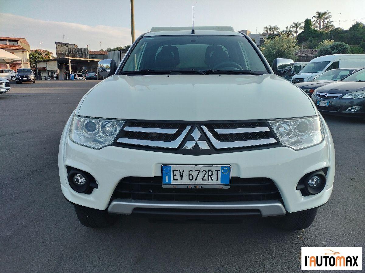 MITSUBISHI - L200 d.cab 2.5 di-d Intense Plus 178cv N1 E5