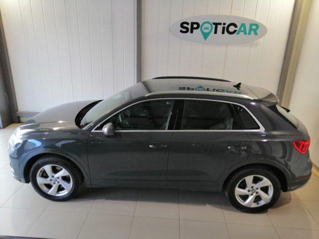 AUDI Q3 40 TDI quattro S tronic Business