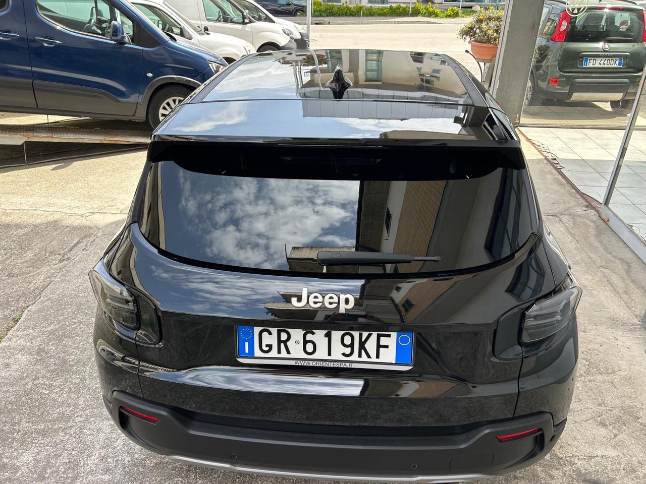 Jeep Avenger 1.2 100 CV Summit “ 6.500 KM NUOVA”