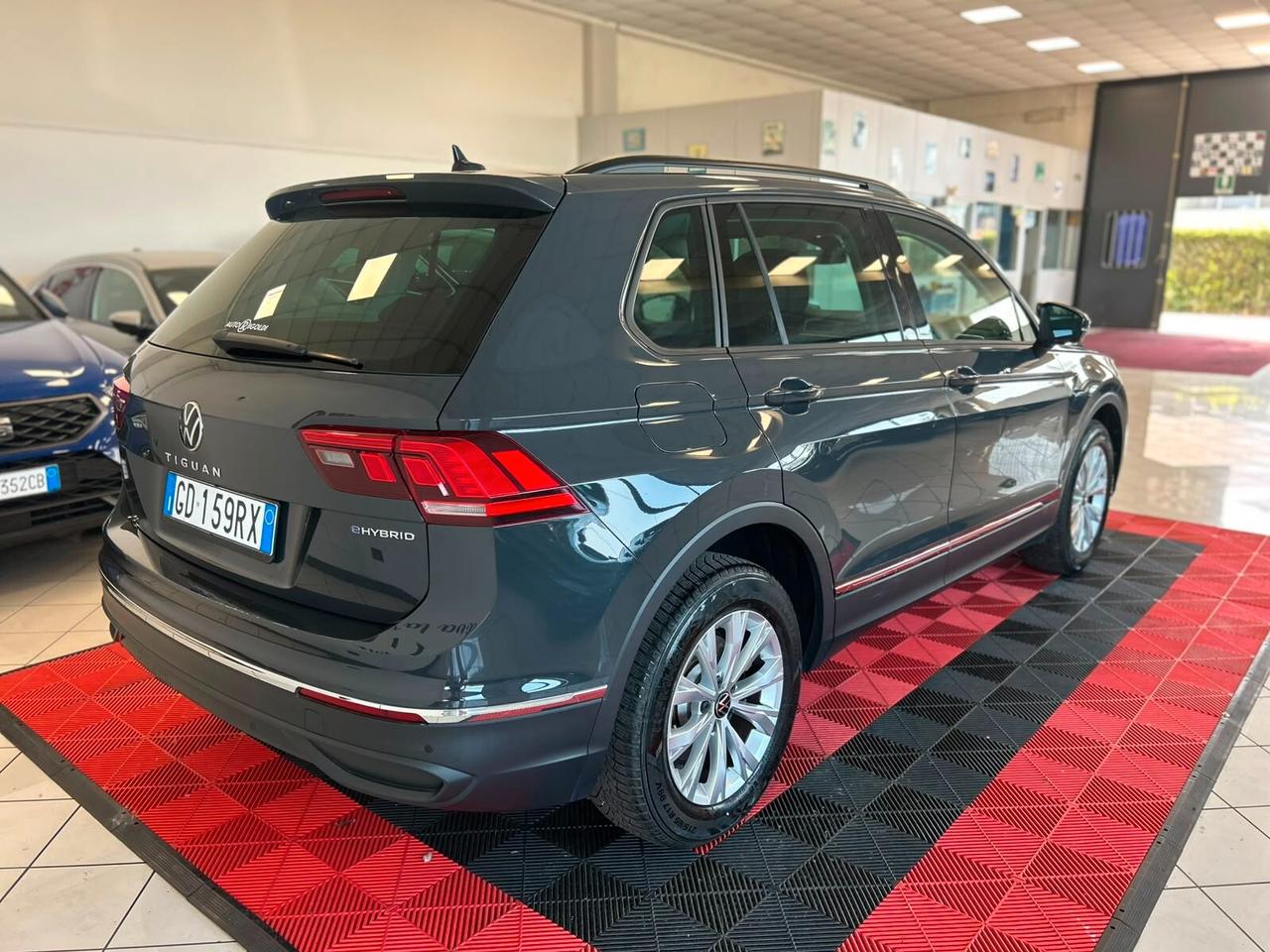 Volkswagen Tiguan 1.4 TSI eHYBRID DSG Life