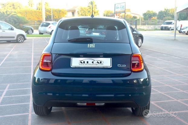 Fiat 500e 43 kWh Icon