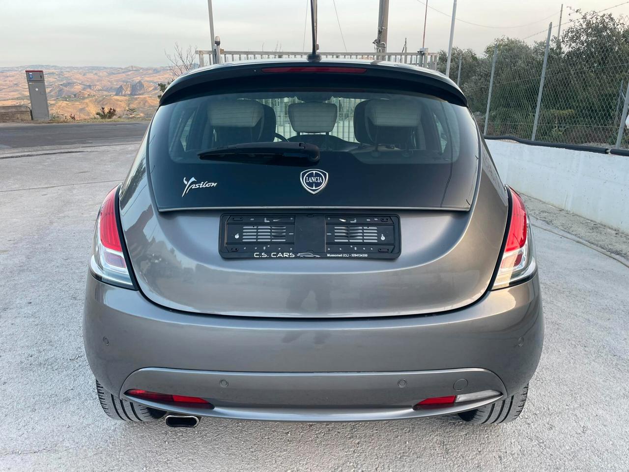 Lancia Ypsilon 1.2 69 CV PLATINUM