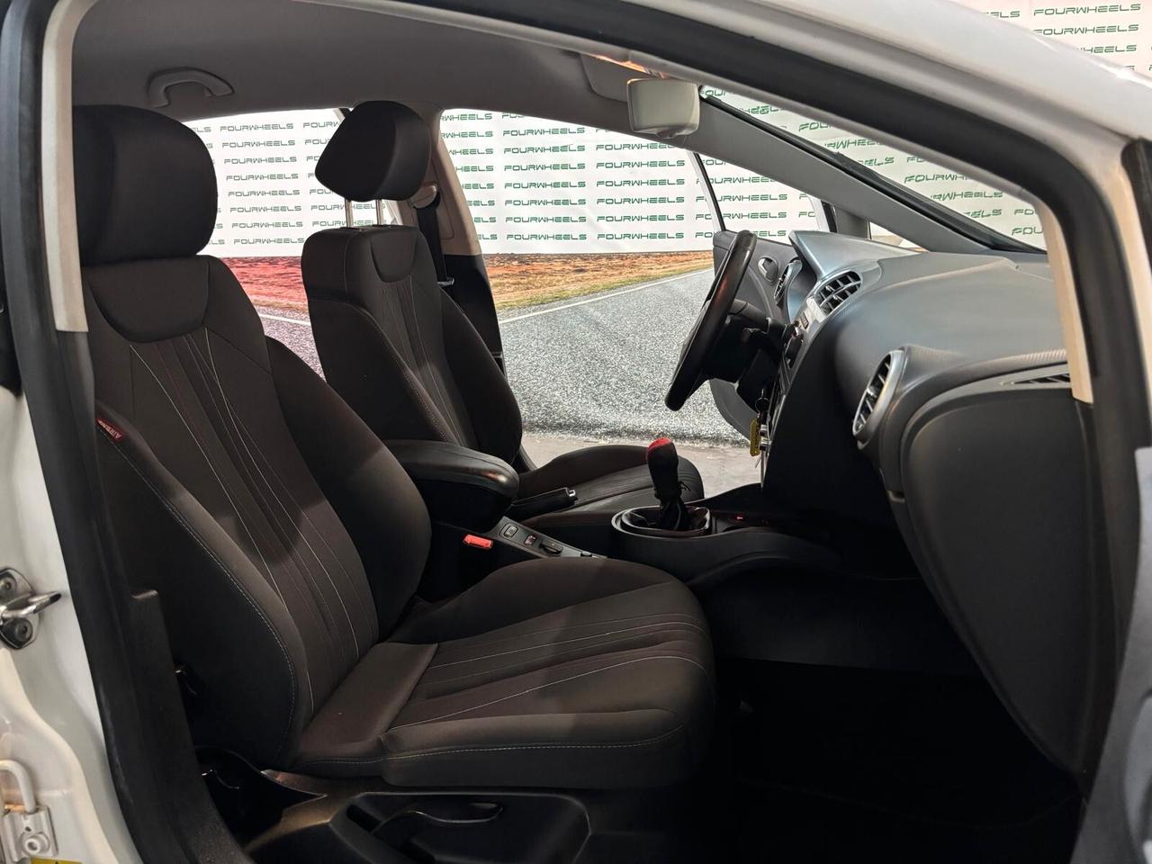 Seat Leon 1.6 TDI 105 CV 5p. Style