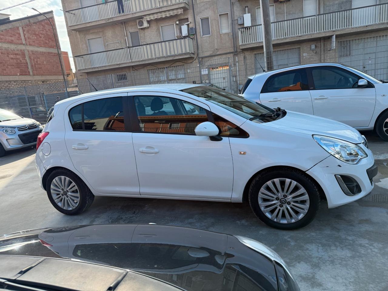 Opel Corsa 1.2 85CV 5 porte GPL-TECH Elective