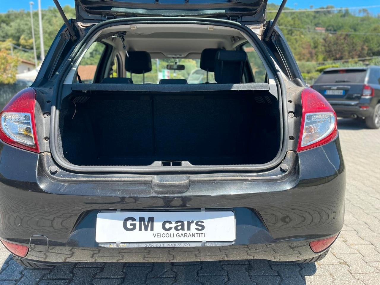 Renault Clio 1.2 16V 5 porte Luxe