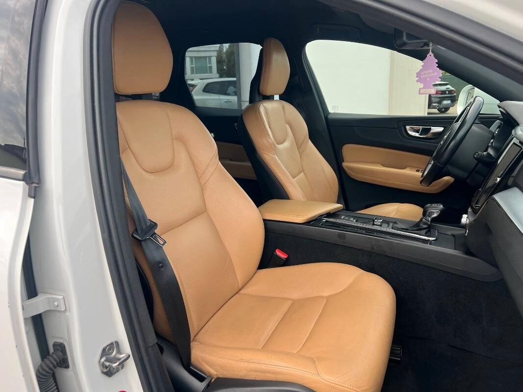 Volvo XC60 2.0 d4 Inscription awd geartronic my18