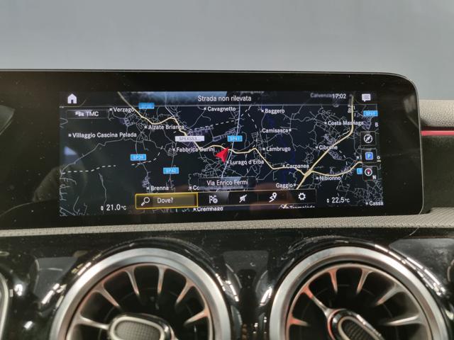 MERCEDES-BENZ A 180 d Automatic Premium