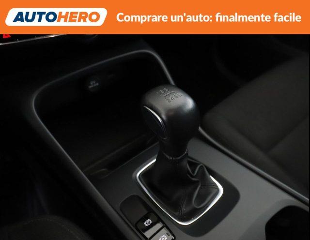VOLVO XC40 T3