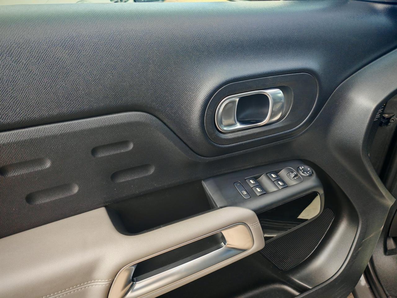 Citroen C5 Aircross 15HDI navig cam led 2021