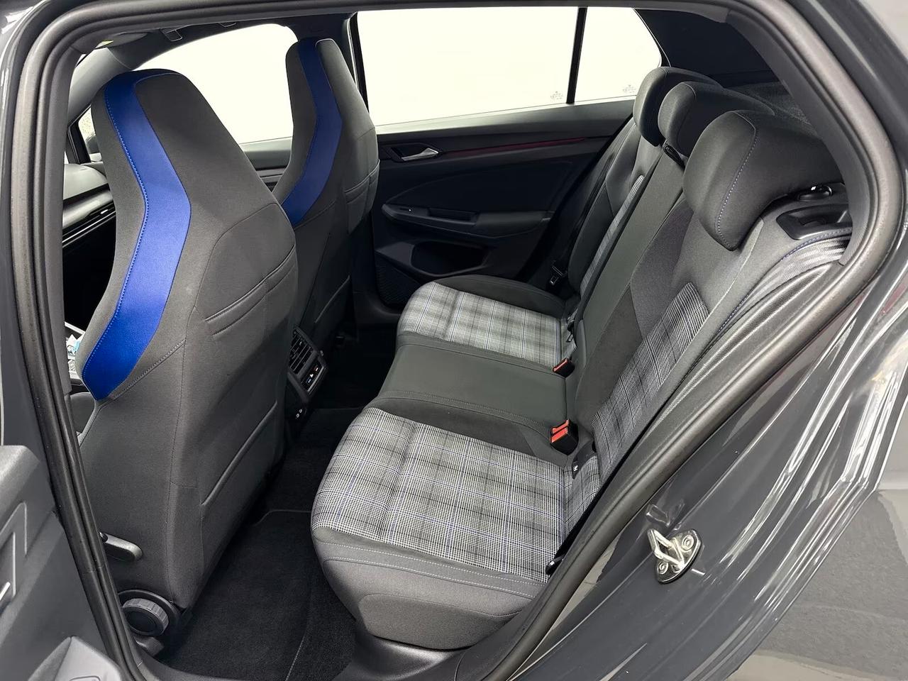 Volkswagen Golf 1.4 Plug-In Hybrid DSG GTE