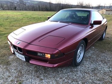 BMW 850 i v12