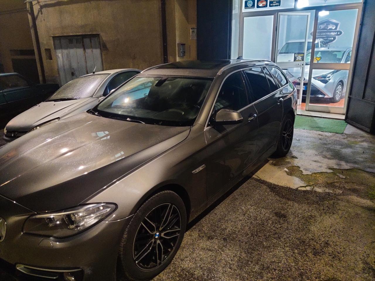 Bmw 520 520d xDrive Touring Luxury