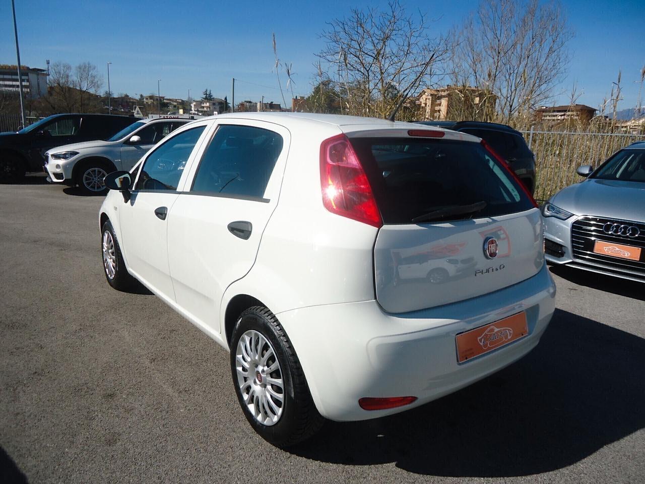 Fiat Punto 1.3 MJT S&S 95 CV 5 porte Street