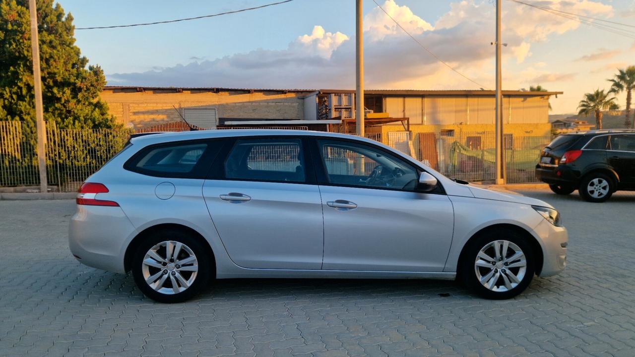 Peugeot 308 BlueHDi 120 S&S SW Business