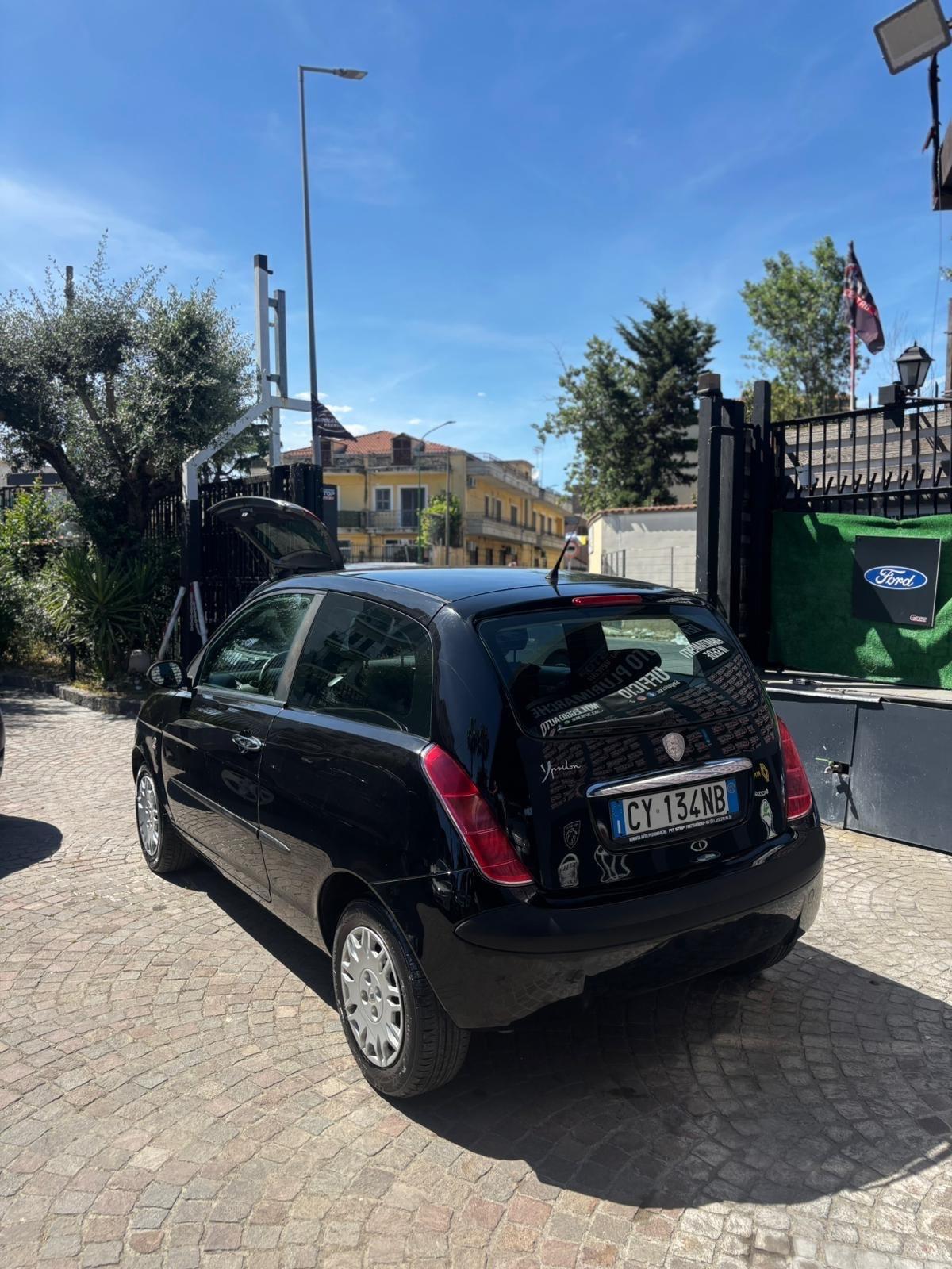 Lancia Ypsilon 1.2