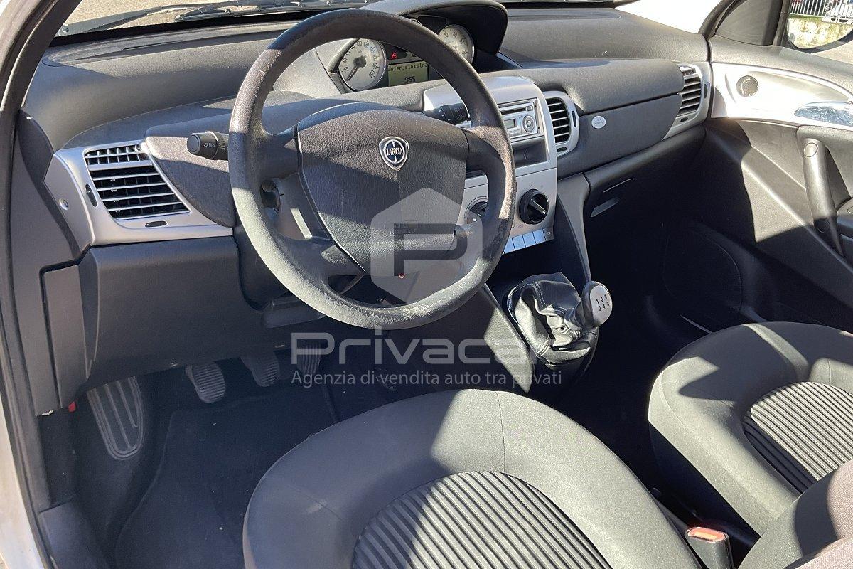 LANCIA Ypsilon 1.2 69 CV Elle
