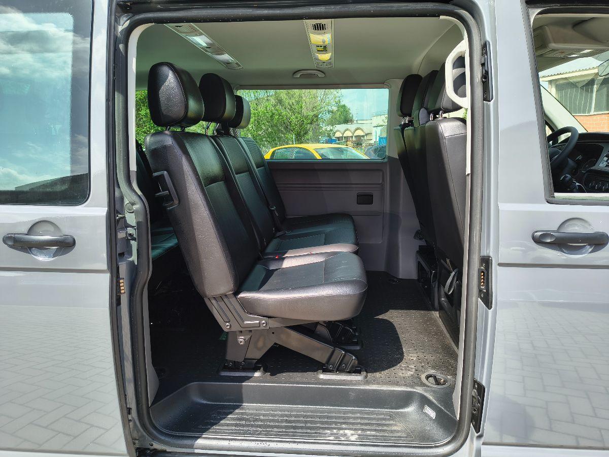VOLKSWAGEN - Caravelle 9 posti 2.0 TDI