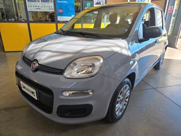 Fiat Panda Hybrid IVA ESPOSTA NEOPATENTATI