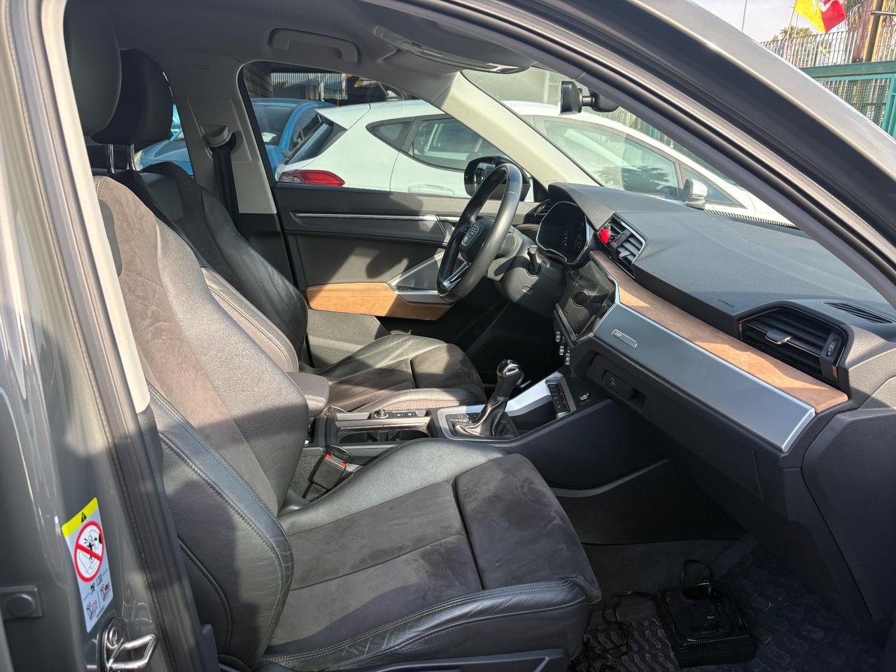 Audi Q3 35 TDI quattro S tronic line edition