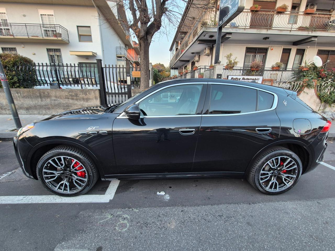 Maserati Grecale MHEV 300 CV AWD GT