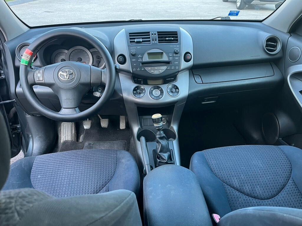 Toyota RAV 4 RAV4 2.2 D-4D 177 CV Sol Plus